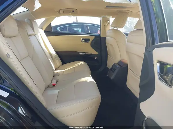 4T1BD1EB5JU061220 2018 TOYOTA AVALON - Image 8