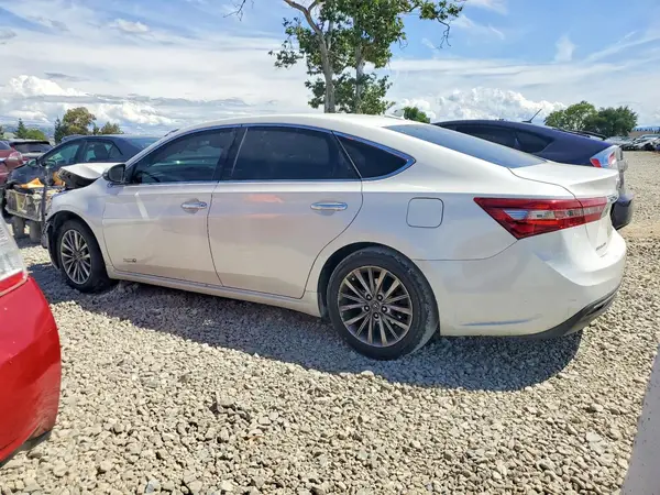 4T1BD1EB6GU049439 2016 TOYOTA AVALON - Image 2