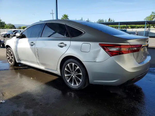 4T1BD1EB6GU054575 2016 TOYOTA AVALON - Image 2