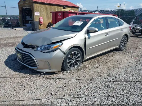4T1BD1EB6HU057929 2017 TOYOTA AVALON - Image 2