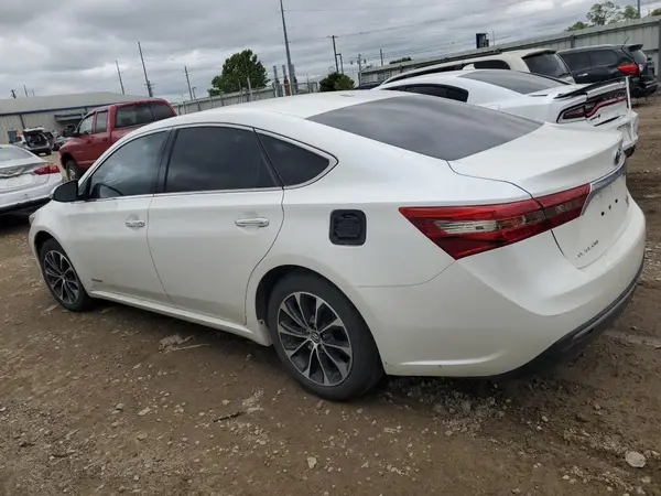 4T1BD1EB7GU055301 2016 TOYOTA AVALON - Image 2
