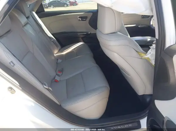 4T1BD1EB7HU057728 2017 TOYOTA AVALON - Image 8