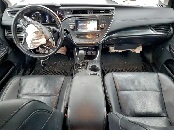 4T1BD1EB7JU063065 2018 TOYOTA AVALON - Image 8