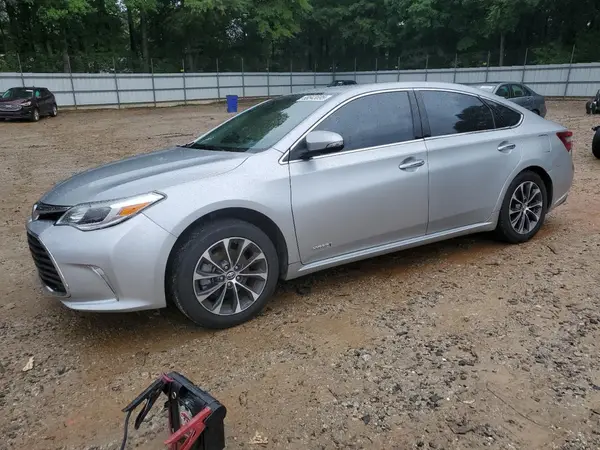 4T1BD1EB7JU063695 2018 TOYOTA AVALON - Image 1
