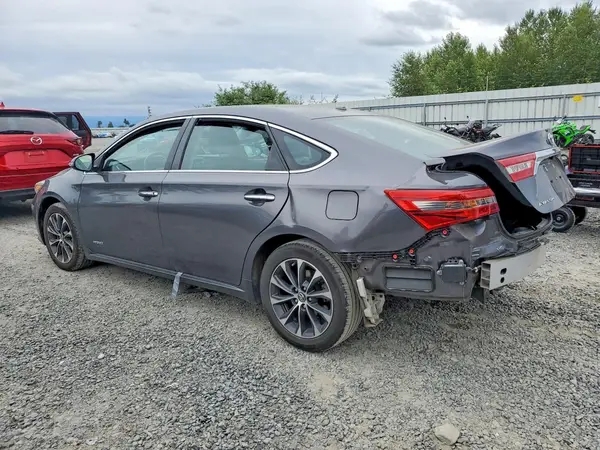4T1BD1EB8GU053010 2016 TOYOTA AVALON - Image 2
