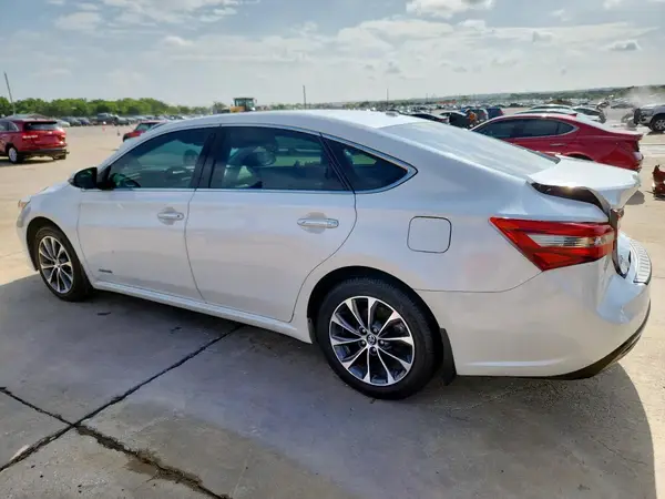 4T1BD1EB8GU053024 2016 TOYOTA AVALON - Image 2