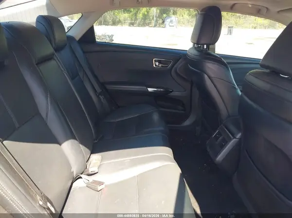 4T1BD1EB8GU054755 2016 TOYOTA AVALON - Image 8