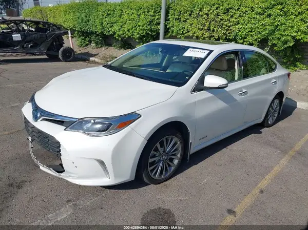 4T1BD1EB8GU056179 2016 TOYOTA AVALON - Image 2