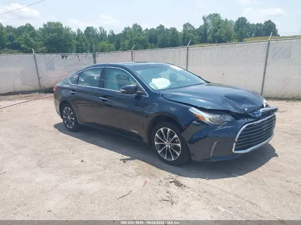 4T1BD1EB8HU057236 2017 TOYOTA AVALON - Image 1