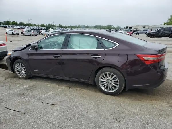 4T1BD1EB8JU062667 2018 TOYOTA AVALON - Image 2