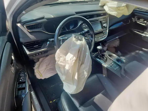 4T1BD1EB8JU064614 2018 TOYOTA AVALON - Image 8