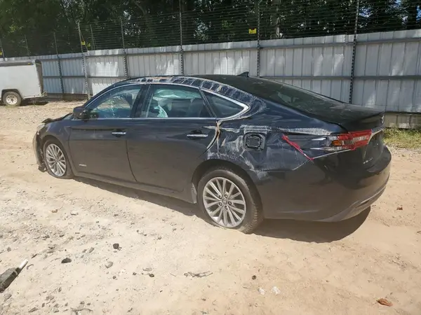 4T1BD1EB8JU064774 2018 TOYOTA AVALON - Image 2