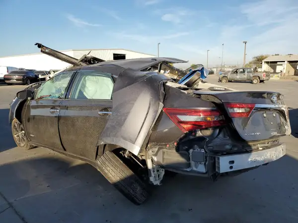 4T1BD1EB9GU049256 2016 TOYOTA AVALON - Image 2