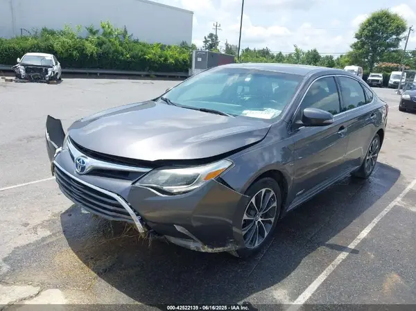 4T1BD1EB9GU051573 2016 TOYOTA AVALON - Image 2