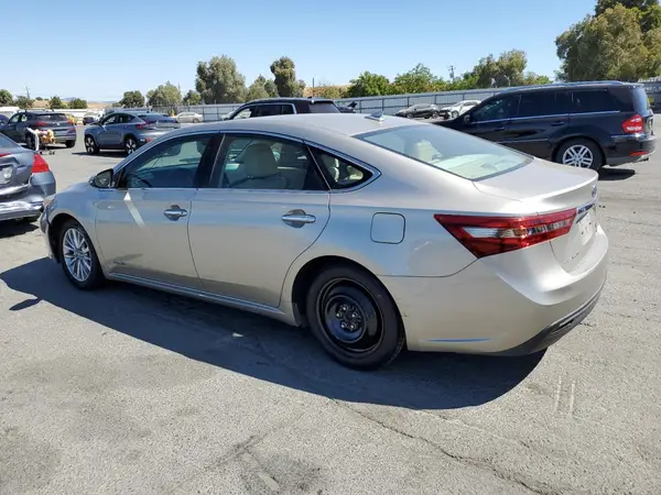 4T1BD1EB9GU052173 2016 TOYOTA AVALON - Image 2