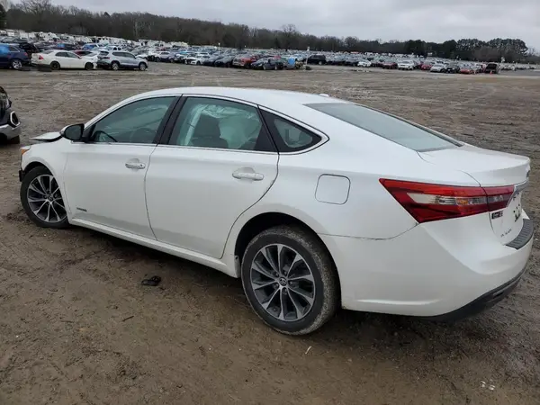 4T1BD1EB9GU055400 2016 TOYOTA AVALON - Image 2