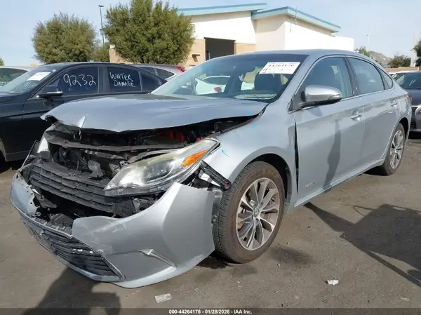4T1BD1EB9GU055753 2016 TOYOTA AVALON - Image 2