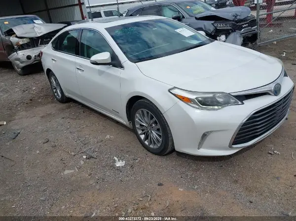 4T1BD1EB9HU058346 2017 TOYOTA AVALON - Image 1