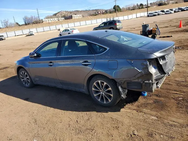4T1BD1EB9HU059450 2017 TOYOTA AVALON - Image 2