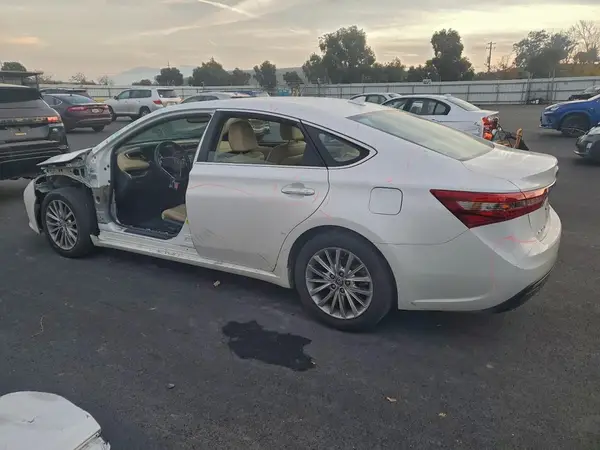 4T1BD1EBXGU050447 2016 TOYOTA AVALON - Image 2
