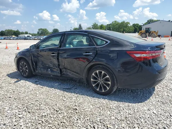 4T1BD1EBXJU062833 2018 TOYOTA AVALON - Image 2
