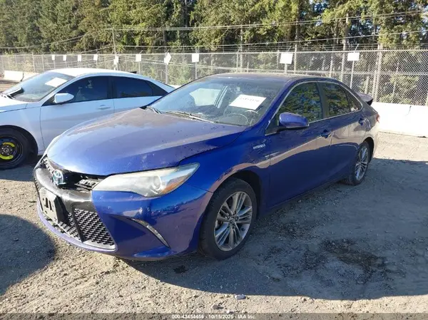 4T1BD1FK0GU177688 2016 TOYOTA CAMRY - Image 2
