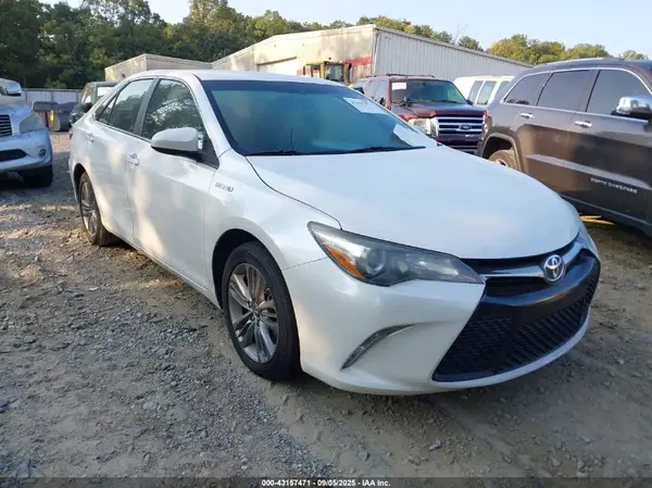 4T1BD1FK0GU179201 2016 TOYOTA CAMRY - Image 1