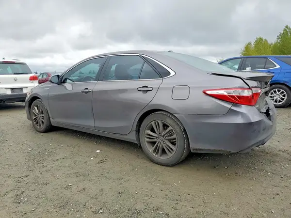 4T1BD1FK0GU180980 2016 TOYOTA CAMRY - Image 2