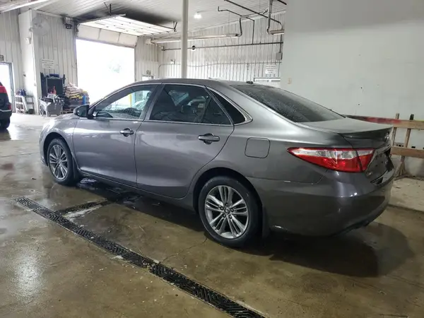 4T1BD1FK0GU184432 2016 TOYOTA CAMRY - Image 2