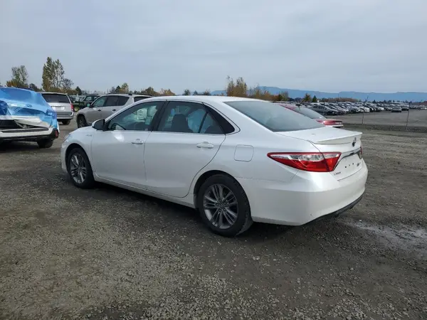 4T1BD1FK0GU186651 2016 TOYOTA CAMRY - Image 2