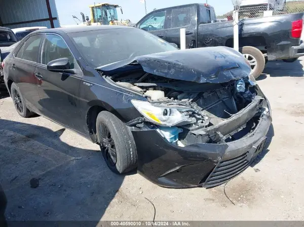 4T1BD1FK0GU187332 2016 TOYOTA CAMRY - Image 1