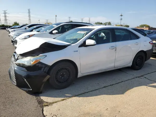 4T1BD1FK0GU188447 2016 TOYOTA CAMRY - Image 1