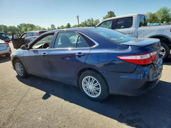 4T1BD1FK0GU190490 2016 TOYOTA CAMRY - Image 2