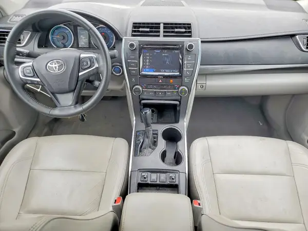 4T1BD1FK0HU200923 2017 TOYOTA CAMRY - Image 8