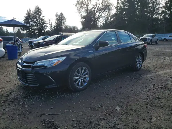4T1BD1FK0HU201666 2017 TOYOTA CAMRY - Image 1