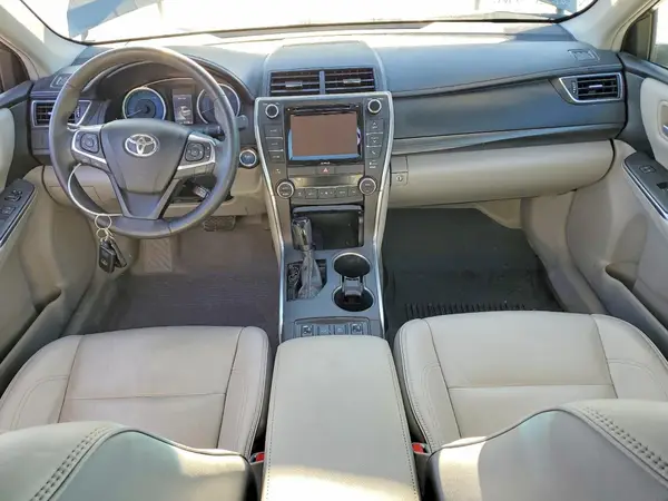 4T1BD1FK0HU208536 2017 TOYOTA CAMRY - Image 8