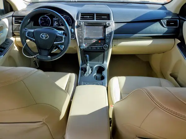 4T1BD1FK0HU212022 2017 TOYOTA CAMRY - Image 8