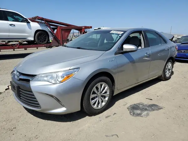 4T1BD1FK0HU213610 2017 TOYOTA CAMRY - Image 1