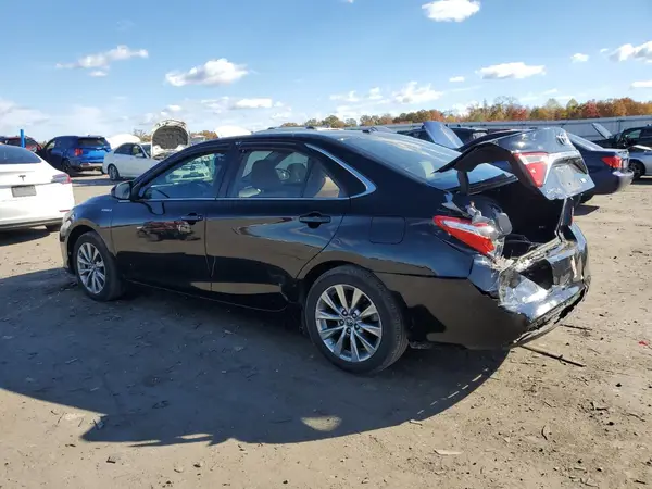 4T1BD1FK0HU216958 2017 TOYOTA CAMRY - Image 2