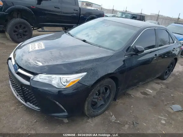 4T1BD1FK0HU220055 2017 TOYOTA CAMRY - Image 2