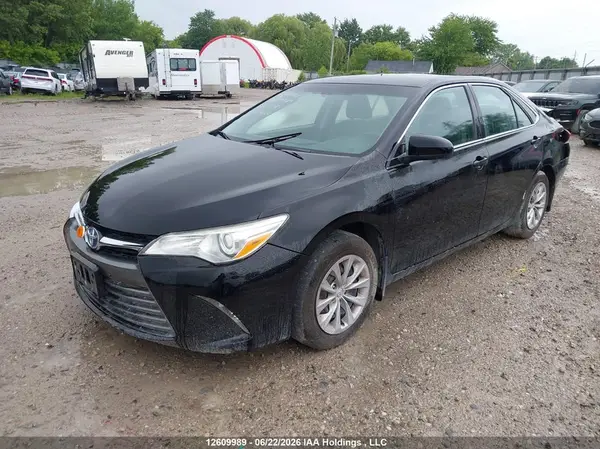 4T1BD1FK0HU222226 2017 TOYOTA CAMRY - Image 2