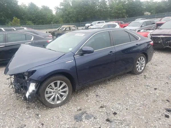 4T1BD1FK0HU223540 2017 TOYOTA CAMRY - Image 1