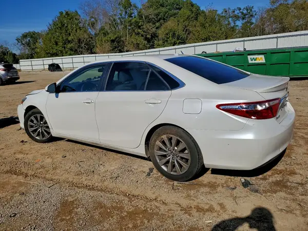 4T1BD1FK0HU224428 2017 TOYOTA CAMRY - Image 2