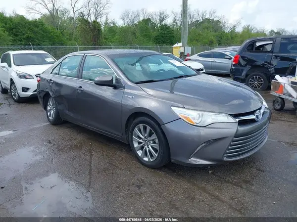4T1BD1FK0HU227961 2017 TOYOTA CAMRY - Image 1