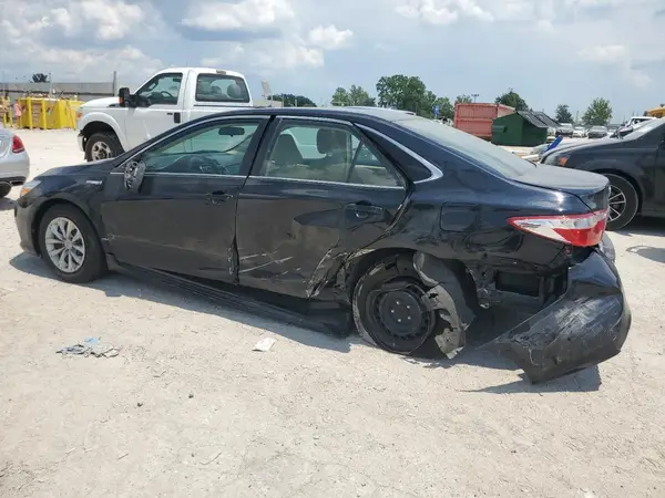 4T1BD1FK1GU178834 2016 TOYOTA CAMRY - Image 2