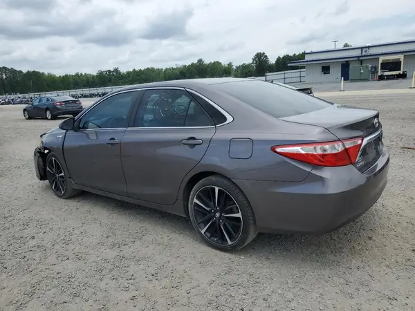 4T1BD1FK1GU185038 2016 TOYOTA CAMRY - Image 2