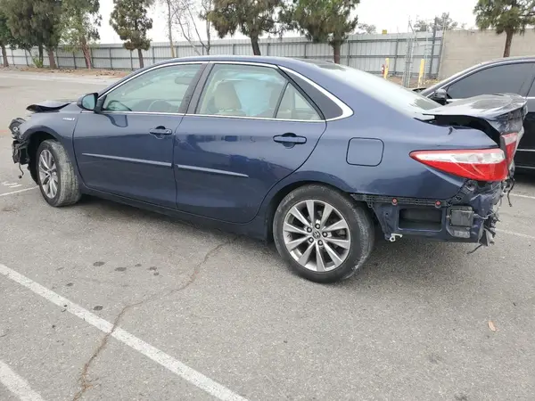 4T1BD1FK1GU185511 2016 TOYOTA CAMRY - Image 2