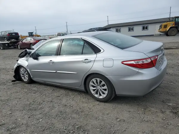 4T1BD1FK1GU187775 2016 TOYOTA CAMRY - Image 2