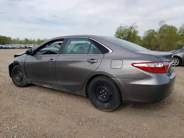 4T1BD1FK1GU188036 2016 TOYOTA CAMRY - Image 2