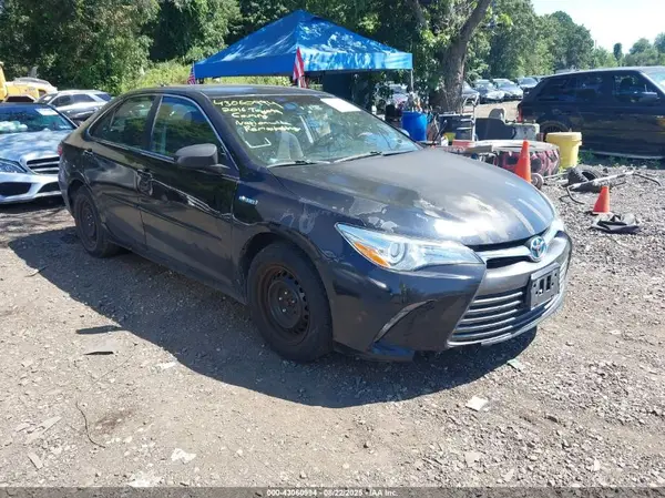 4T1BD1FK1GU191776 2016 TOYOTA CAMRY - Image 1